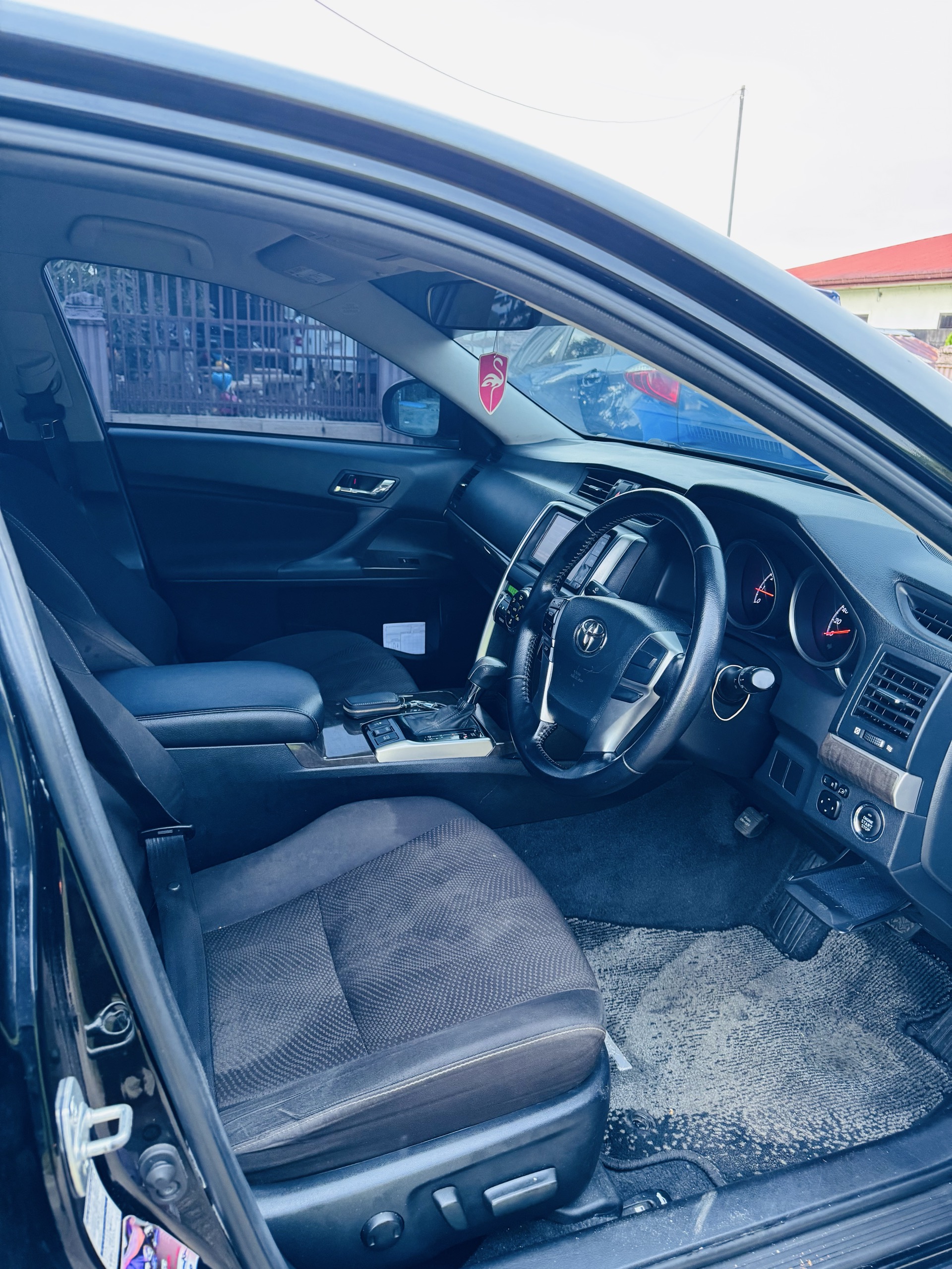 2016 Toyota Mark X