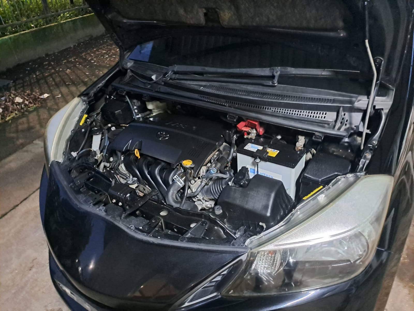 2012 Toyota Vitz