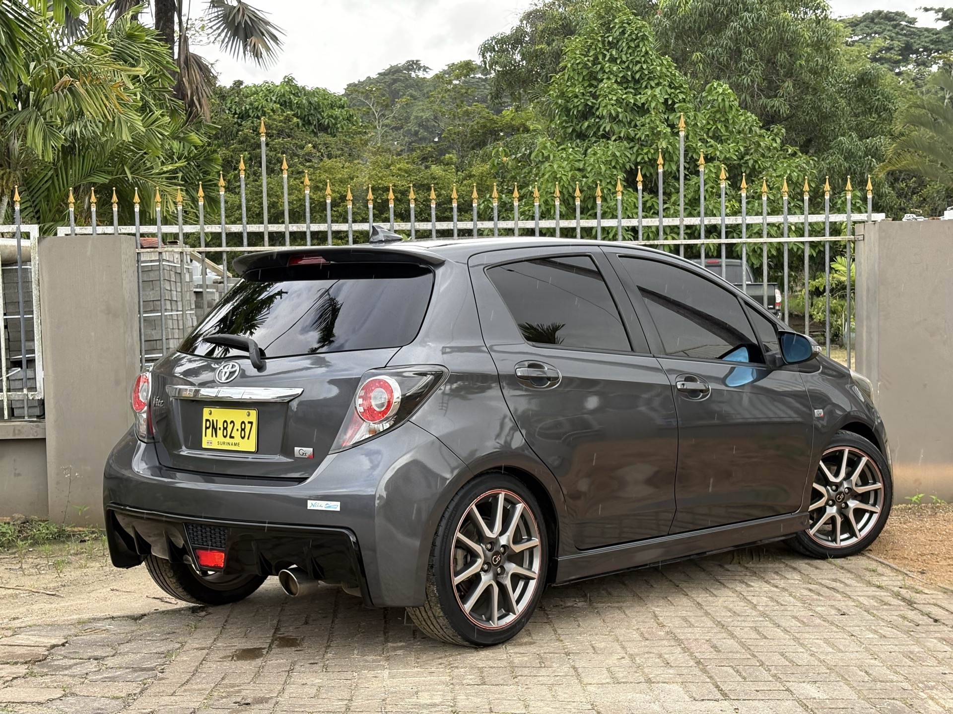 2014 Toyota Vitz