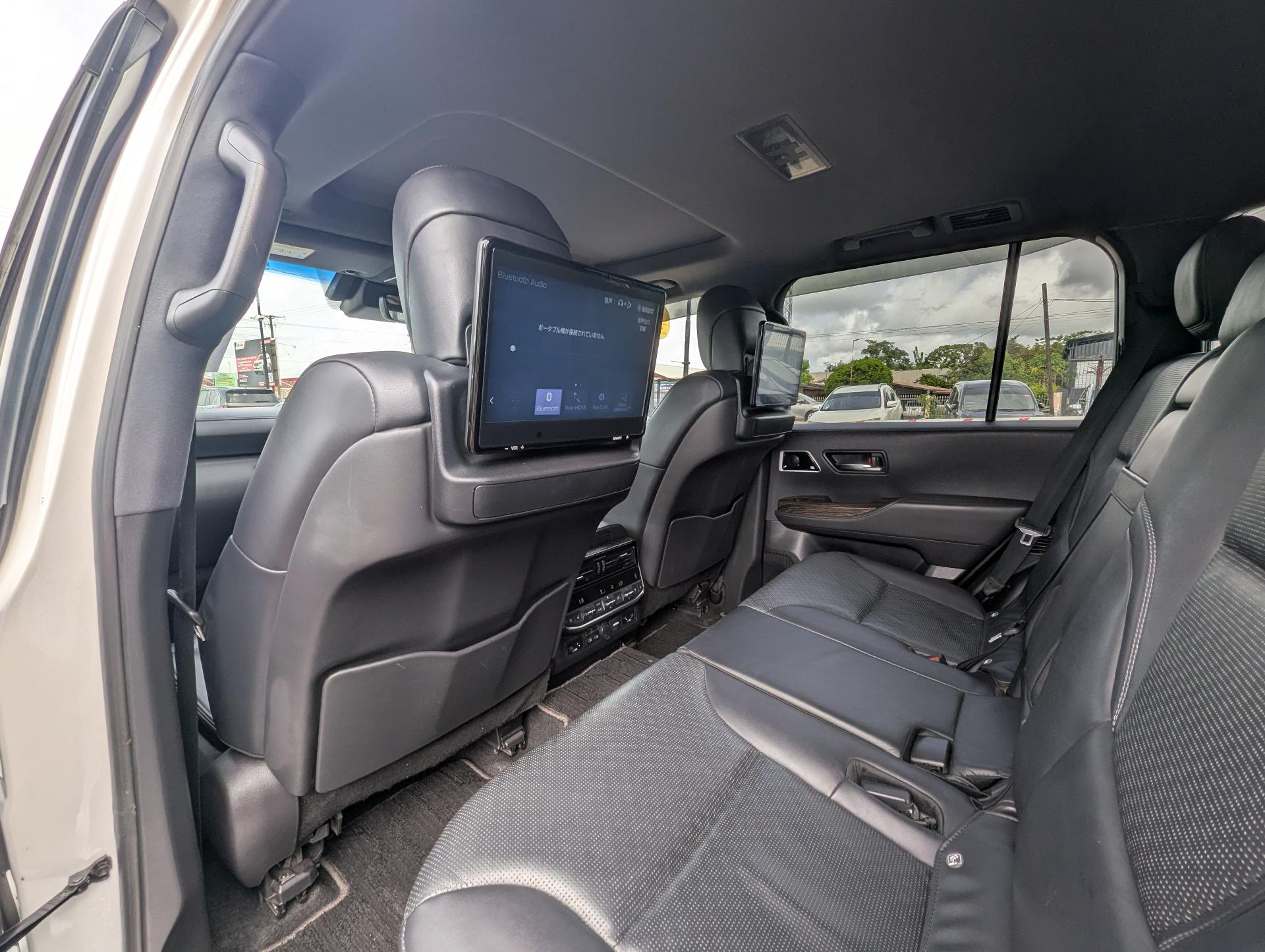2021 Toyota Land Cruiser