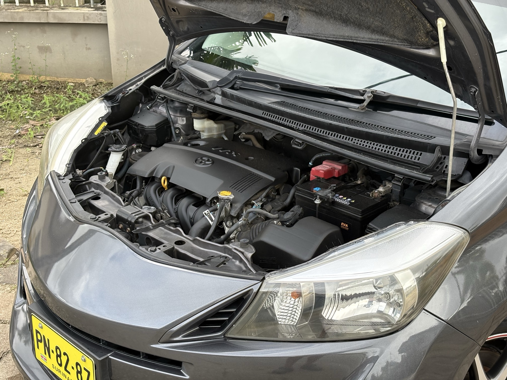 2014 Toyota Vitz