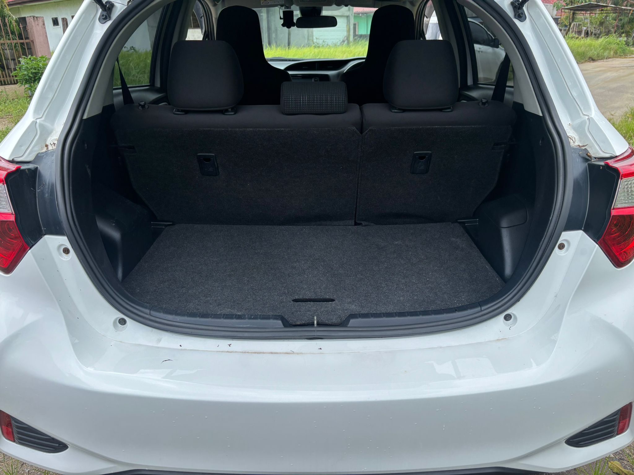 2017 Toyota Vitz