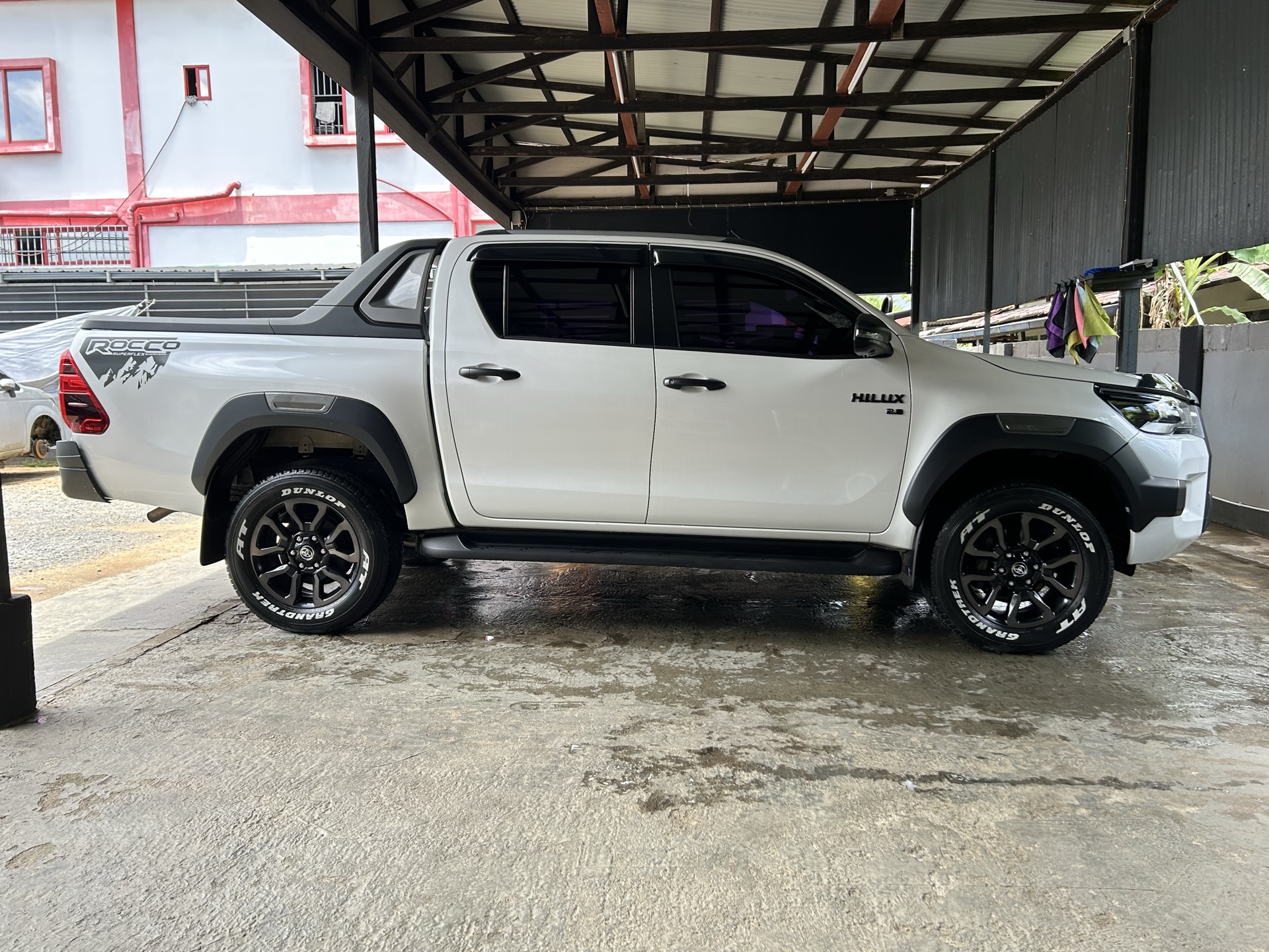 2024 Toyota Hilux