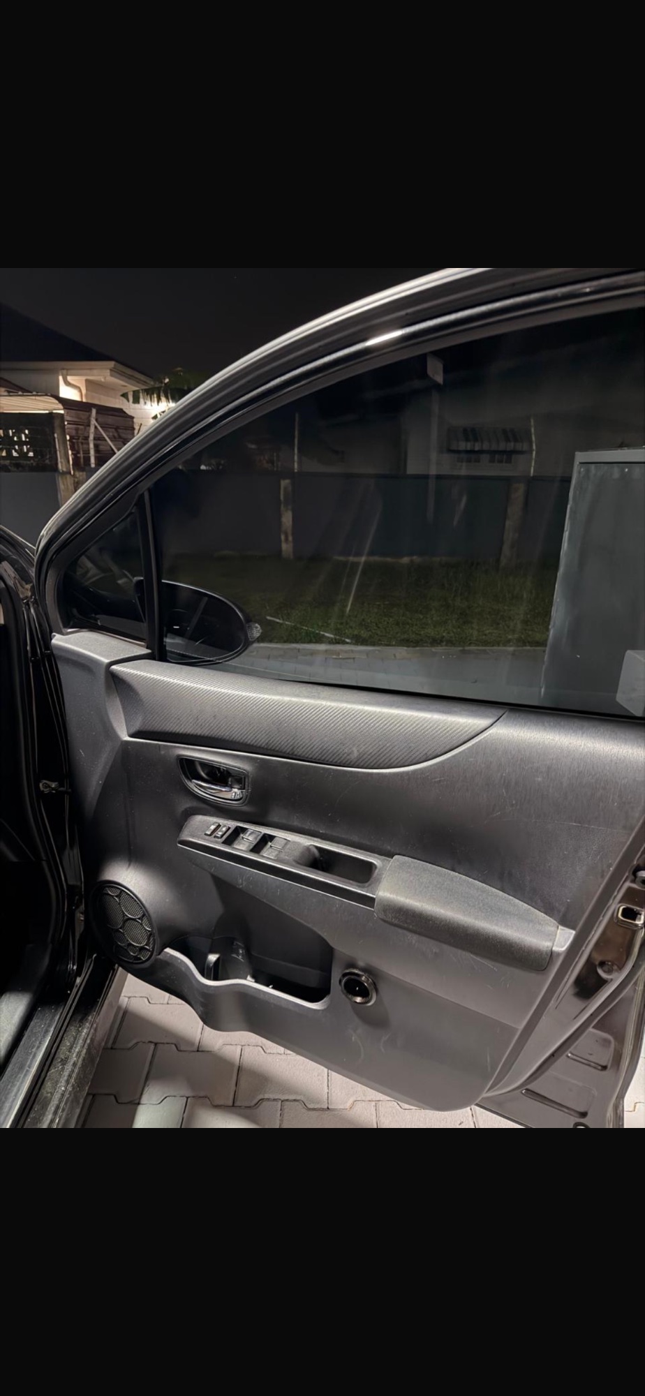 2012 Toyota Vitz