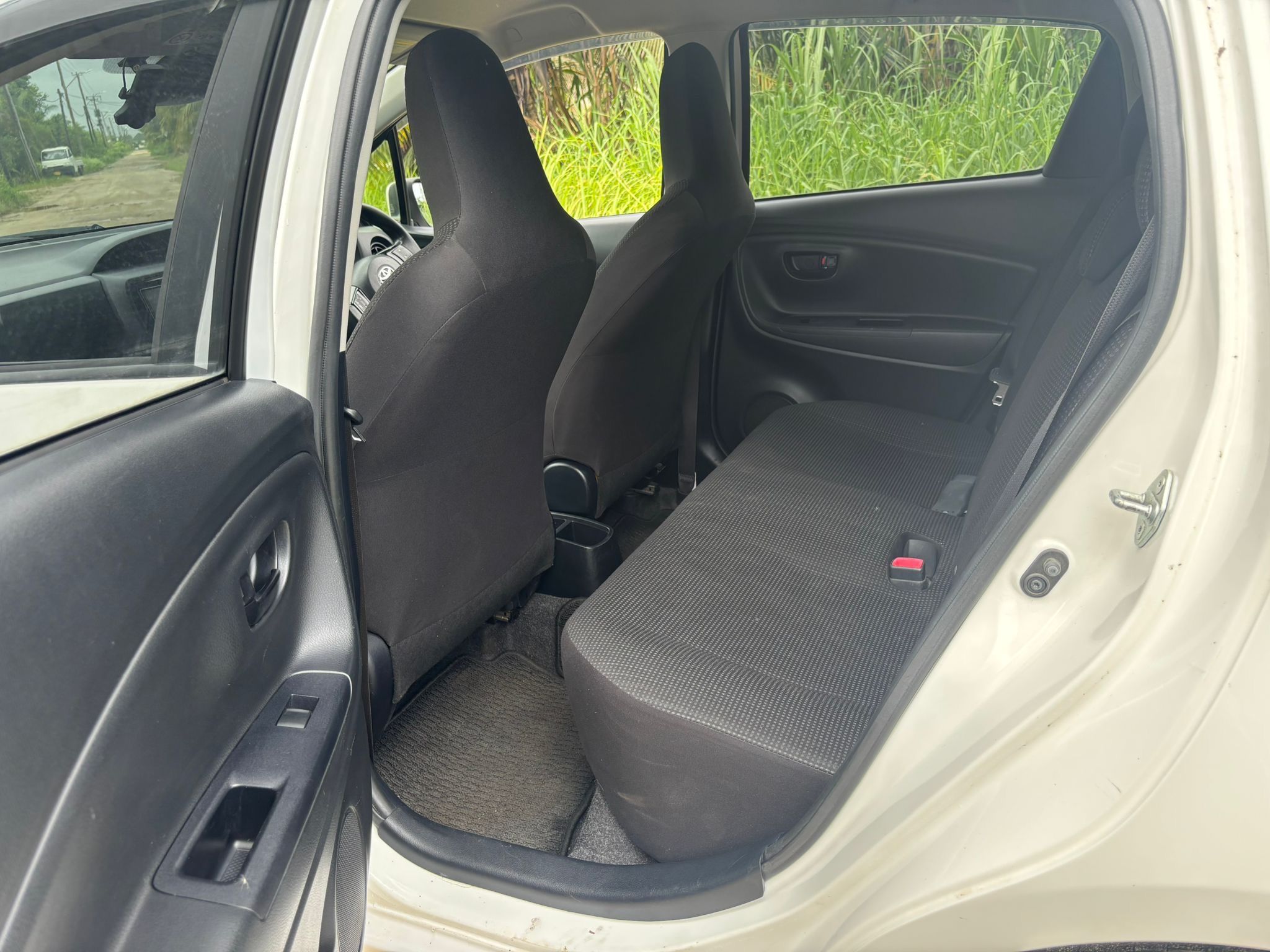 2017 Toyota Vitz