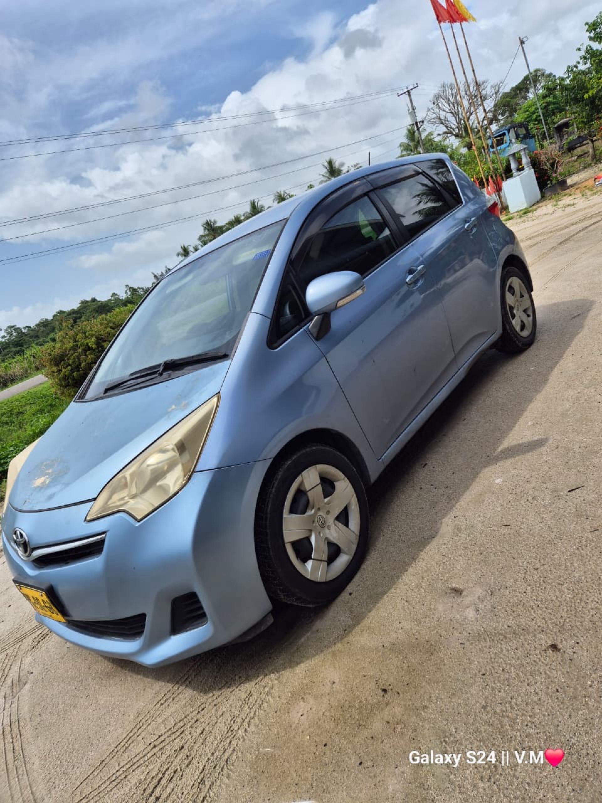 2011 Toyota Ractis