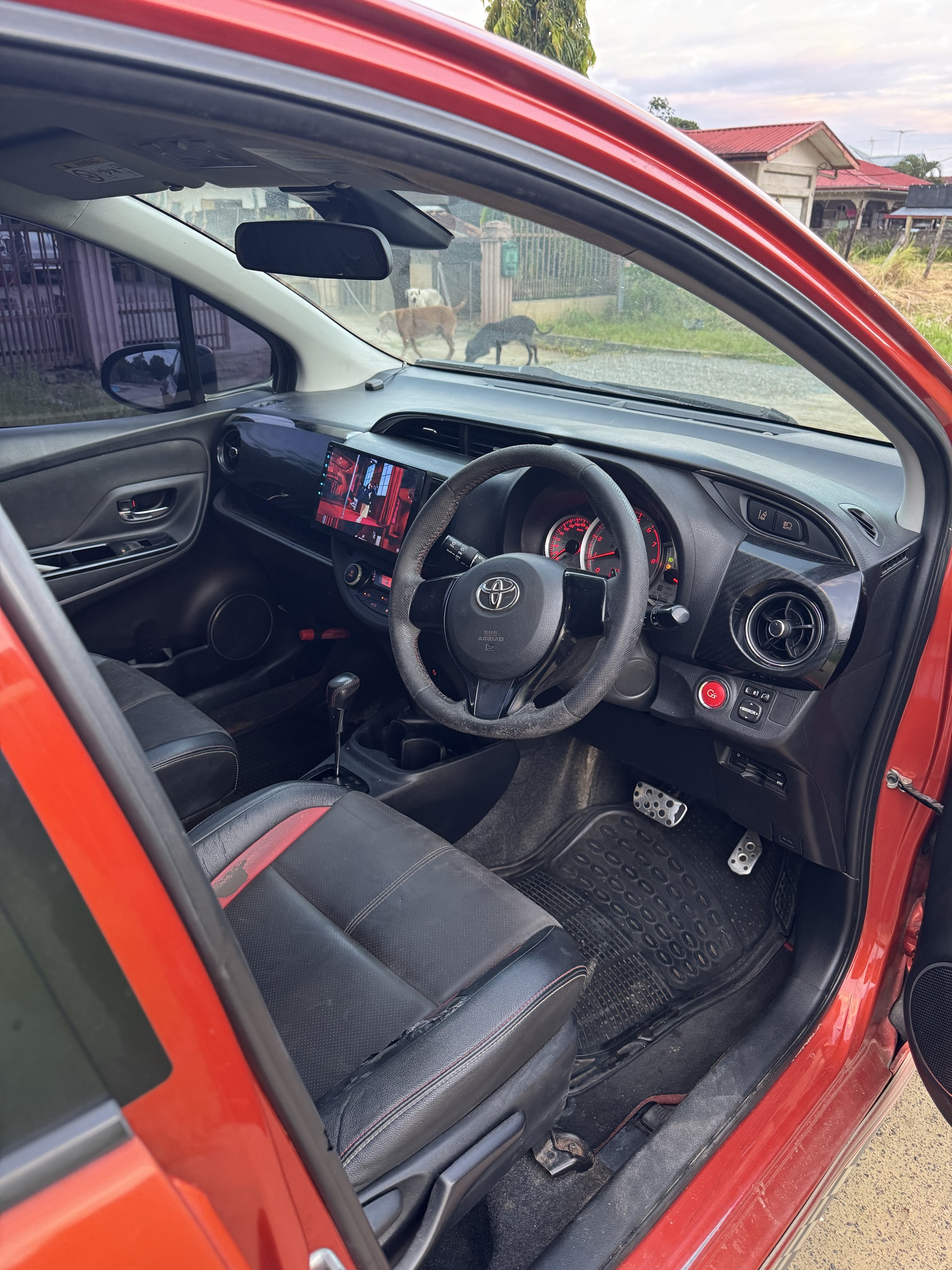 2015 Toyota Vitz
