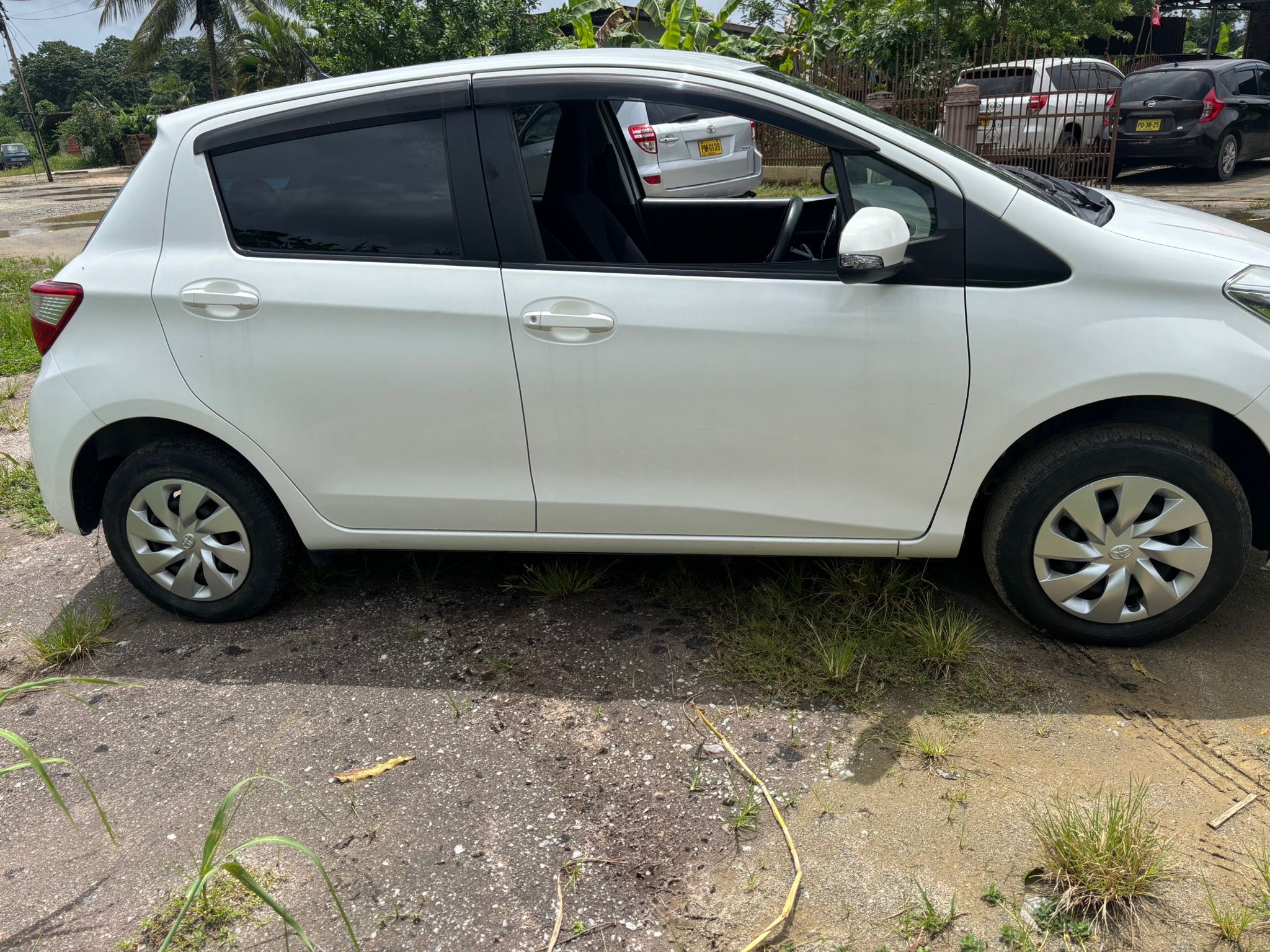 2017 Toyota Vitz