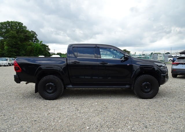 2023 Toyota Hilux