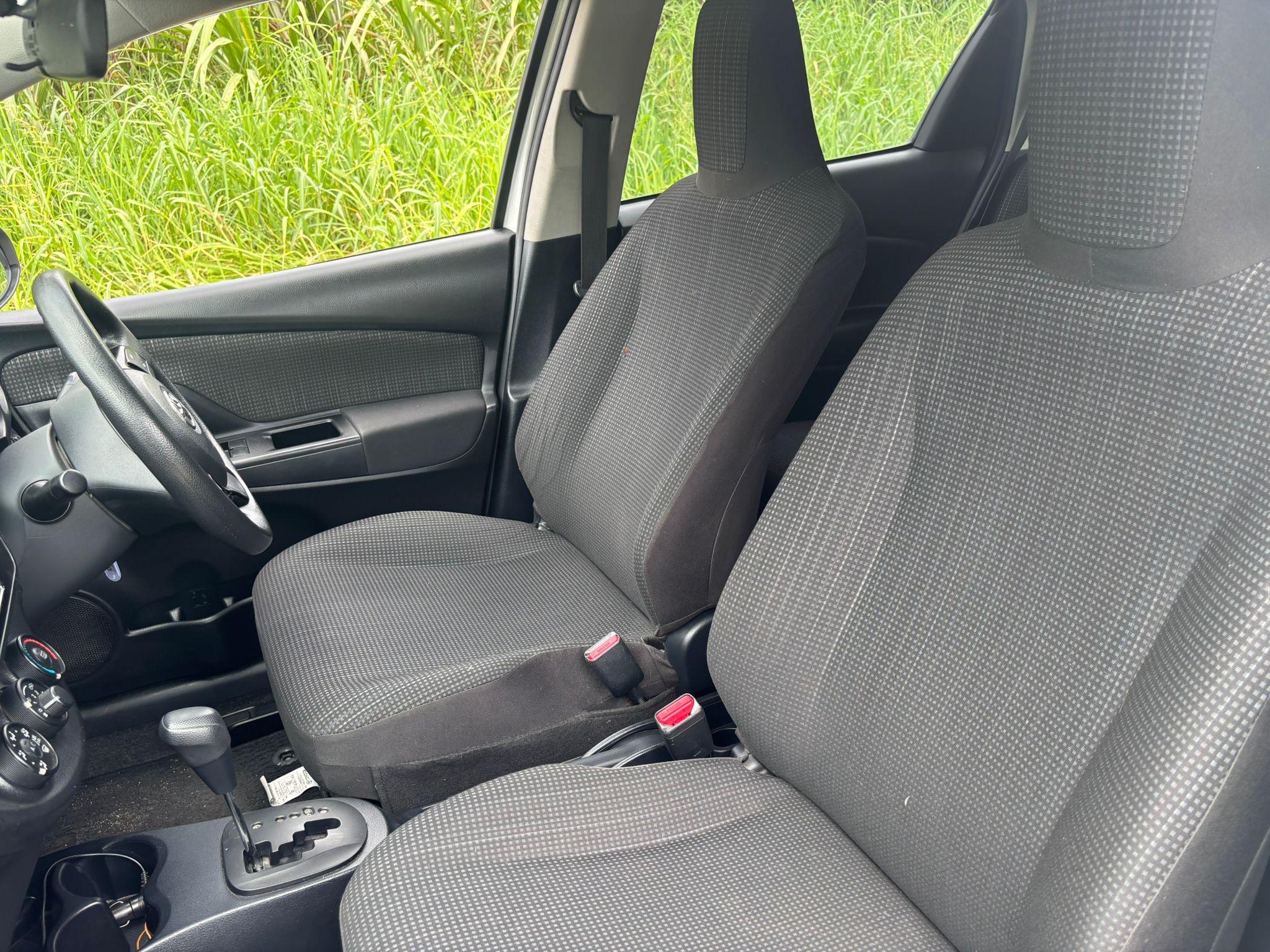 2017 Toyota Vitz