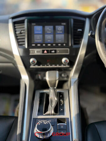 2022 Mitsubishi Pajero