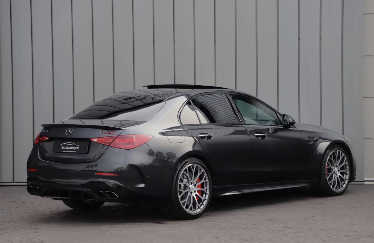 2025 Mercedes-Benz C-Class