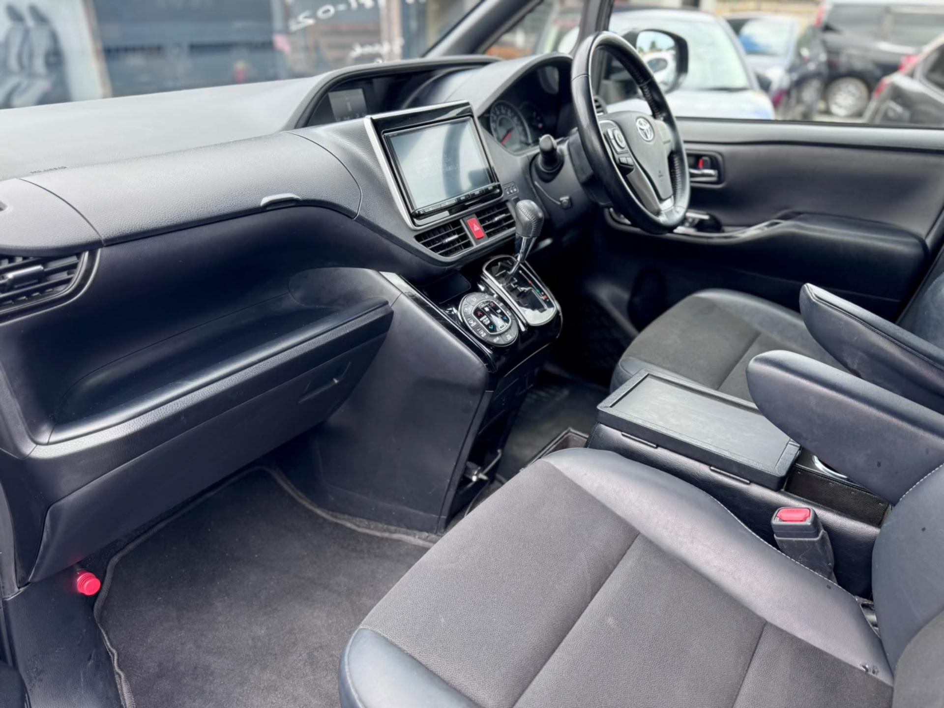 2018 Toyota Noah