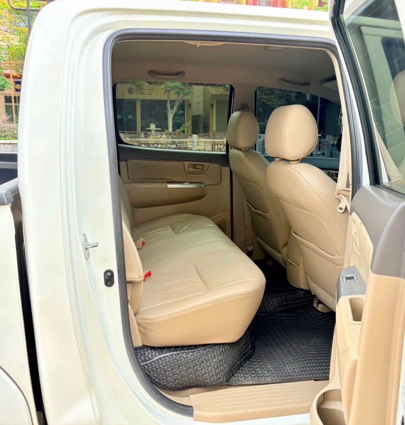 2012 Toyota Hilux