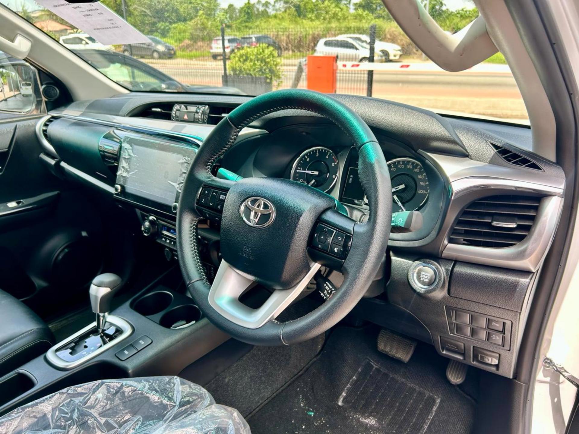 2025 Toyota Hilux